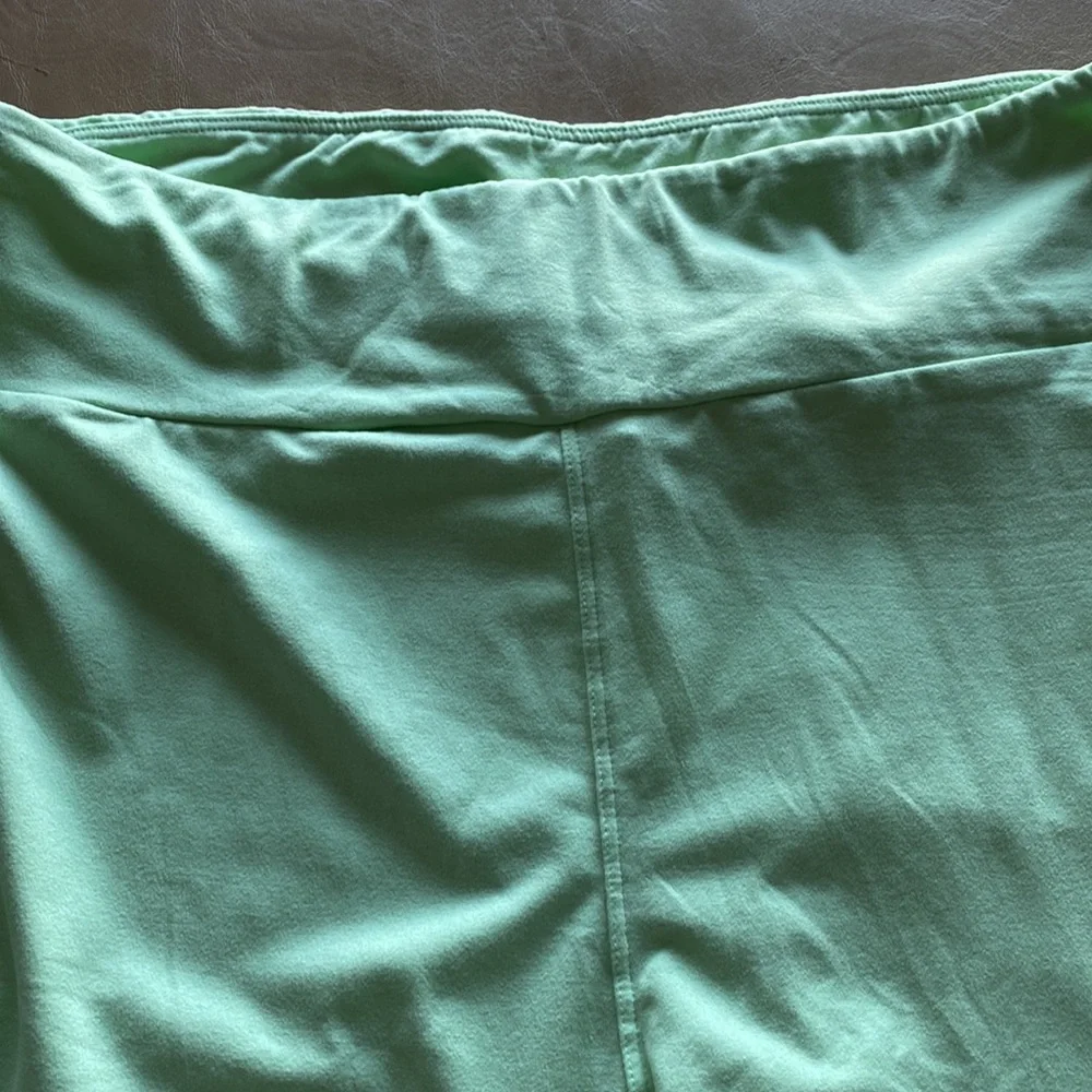 NWT LuLaroe Mint TC Leggings - Picture 2 of 4